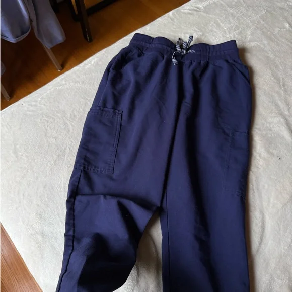 Navy Blue Jaanuu Scrub Set - Picture 5 of 6